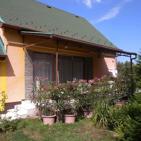 Holiday Balatonbereny/balaton 18073 度假居 *