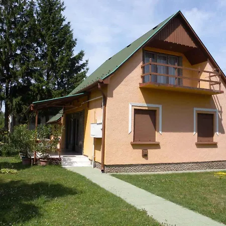 Holiday Balatonbereny/balaton 18073 *